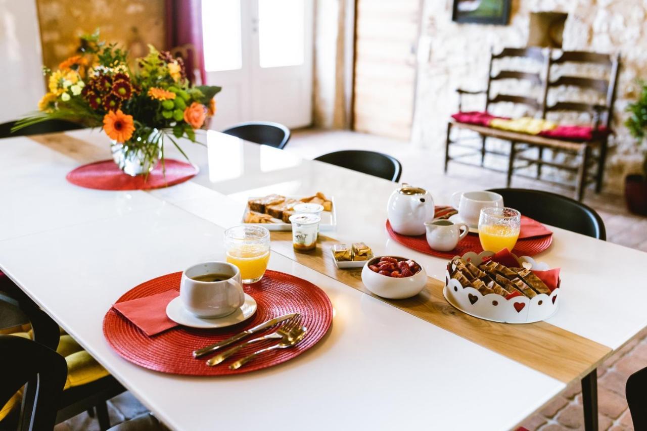 L'Esprit Du 24 Bed & Breakfast Rouffignac-de-Sigoules Eksteriør bilde